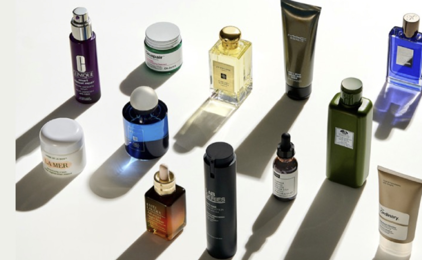 雅诗兰黛公司批准裁员3200人